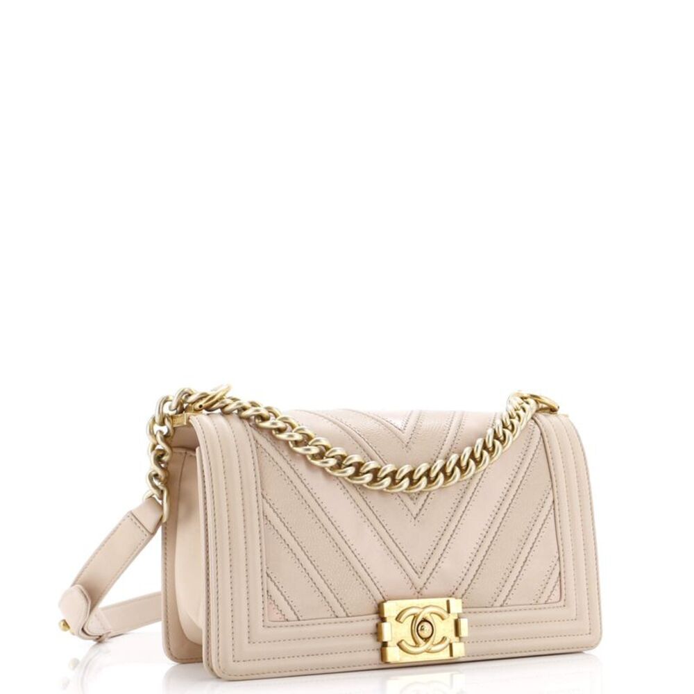 Chanel Boy Flap Bag Chevron Caviar and Calfskin Old Medium Neutral - Picture 2 of 8